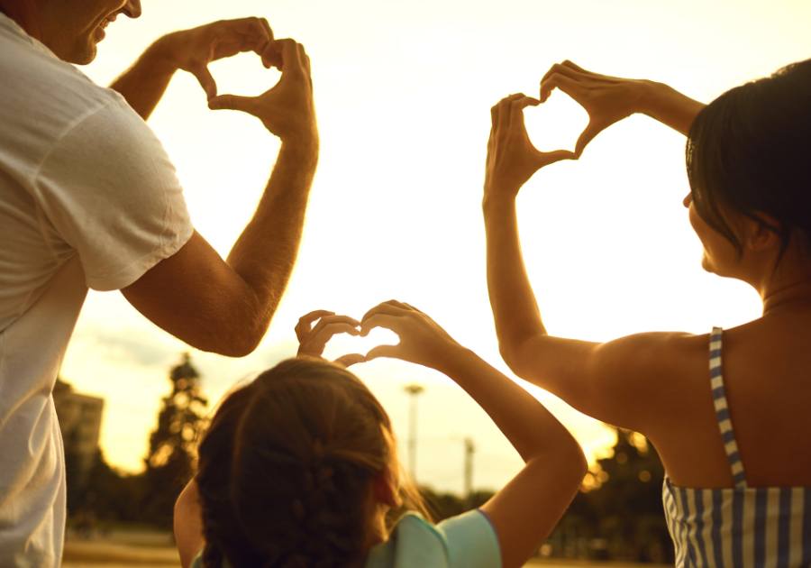 Hispanic Marketing Agency vs. General Agency: Which One Should You Choose?